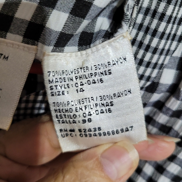 (939) Kathy Lee vintage Dress Size 14, like new, gently used - Picture 8 of 8